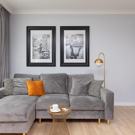 Stylish Atol Apartment With Free Parking In The Heart Of Gdansk By Noclegi Renters المظهر الخارجي الصورة