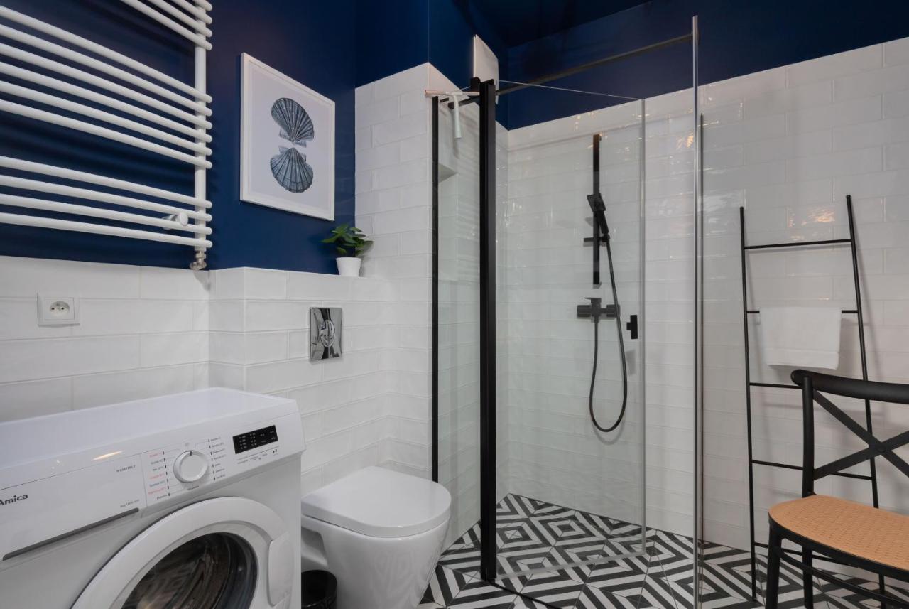 Stylish Atol Apartment With Free Parking In The Heart Of Gdansk By Noclegi Renters المظهر الخارجي الصورة